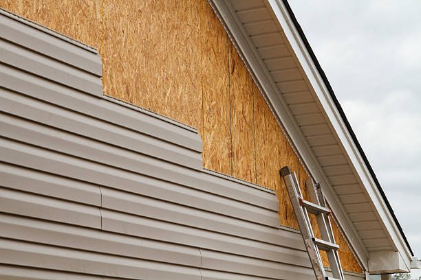 24/7 Emergency Storm Damage Siding Repair experts in Penrose, CO